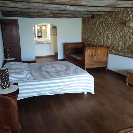 Chambre A La Ferme Au Milieu Des Lavandes Valensole Exterior foto