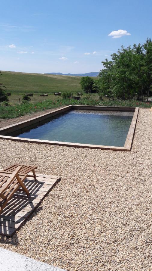 Chambre A La Ferme Au Milieu Des Lavandes Valensole Exterior foto